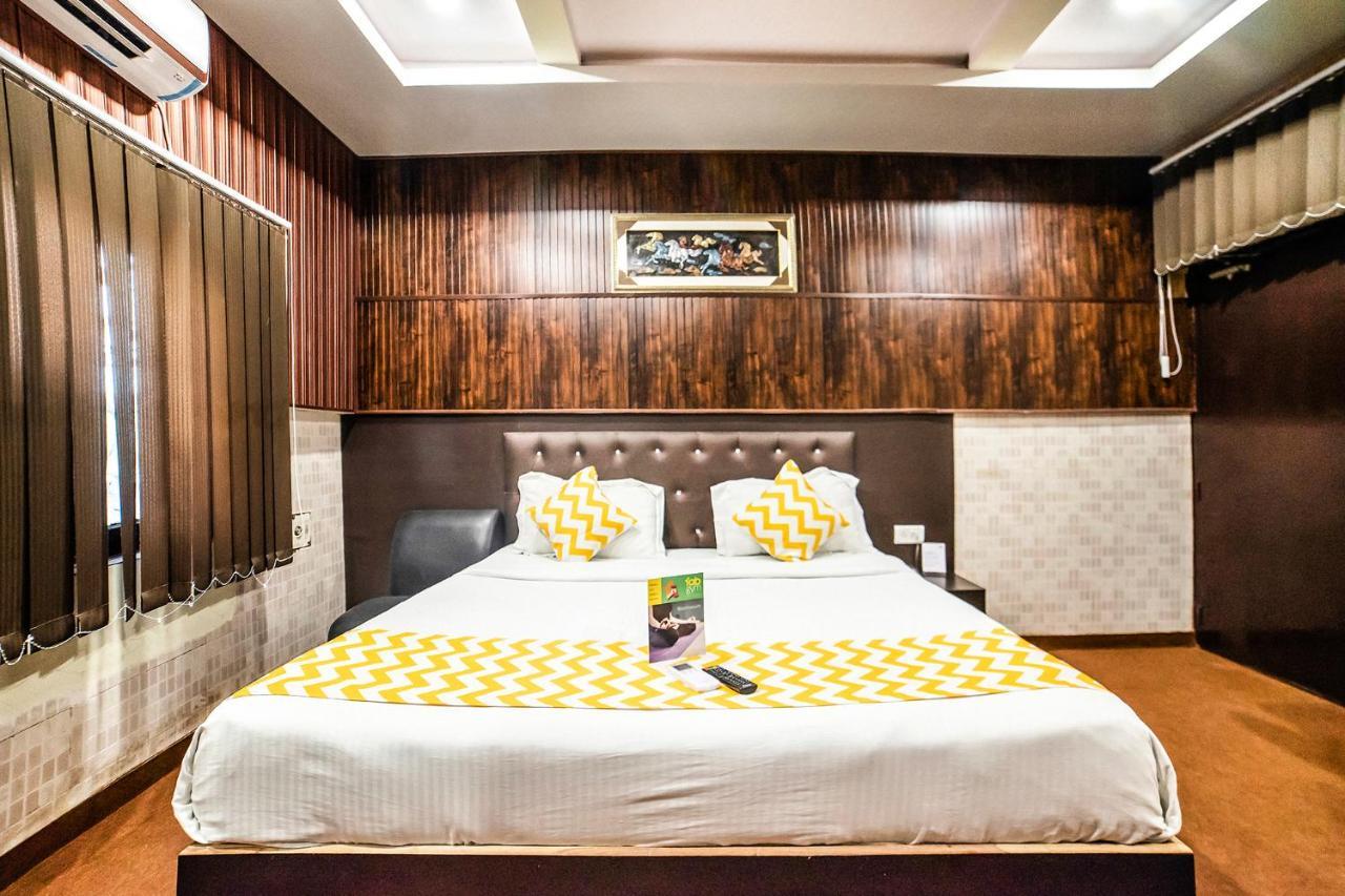 Hotel Fabexpress Landmark Awadh à Lucknow Extérieur photo